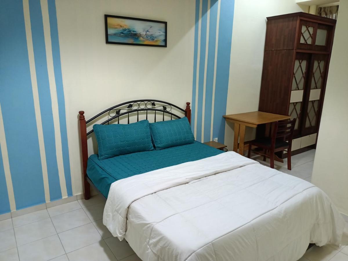 Oyo Home 90419 Sahar Guesthouse Malacca Eksteriør billede