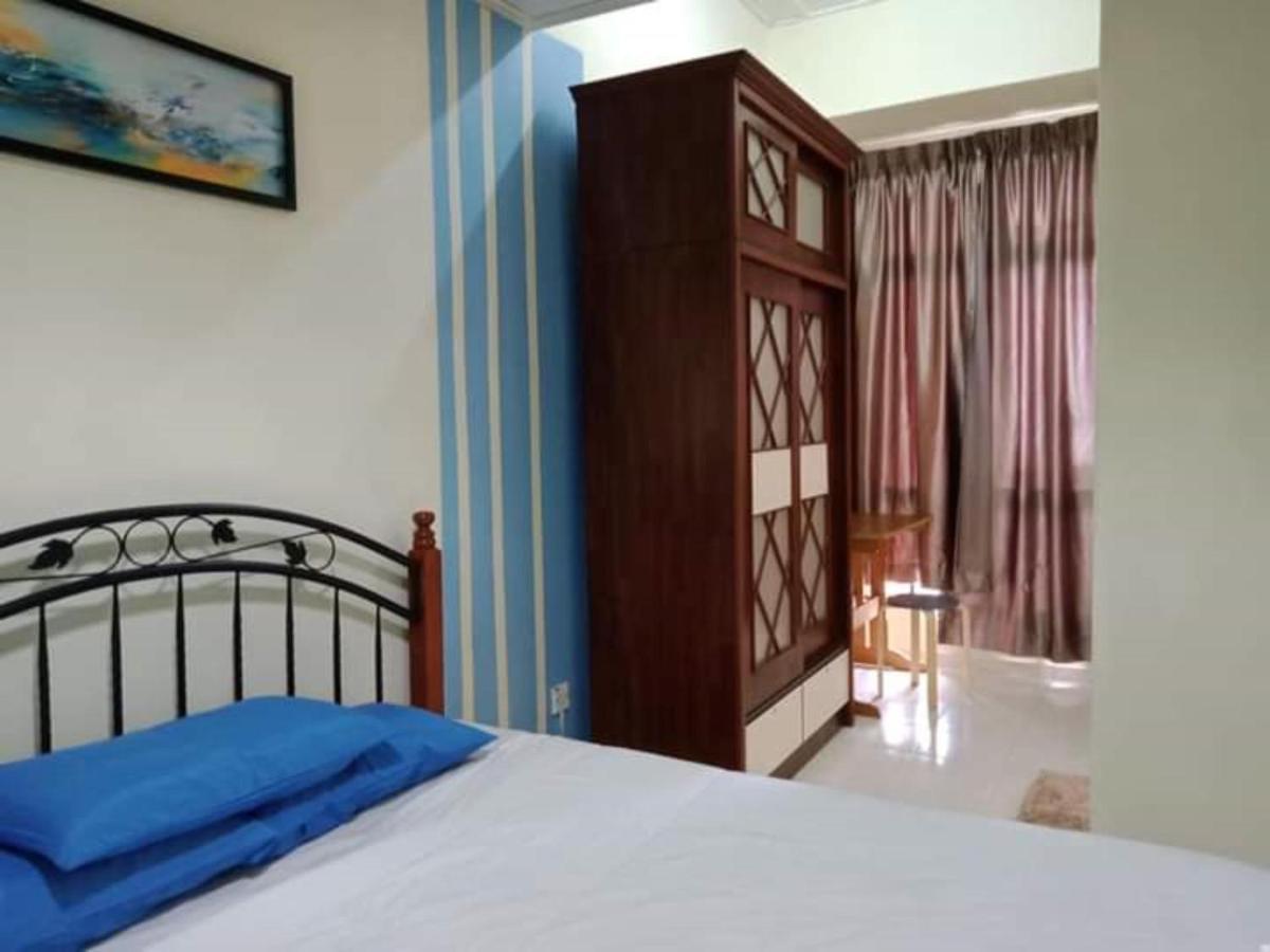 Oyo Home 90419 Sahar Guesthouse Malacca Eksteriør billede