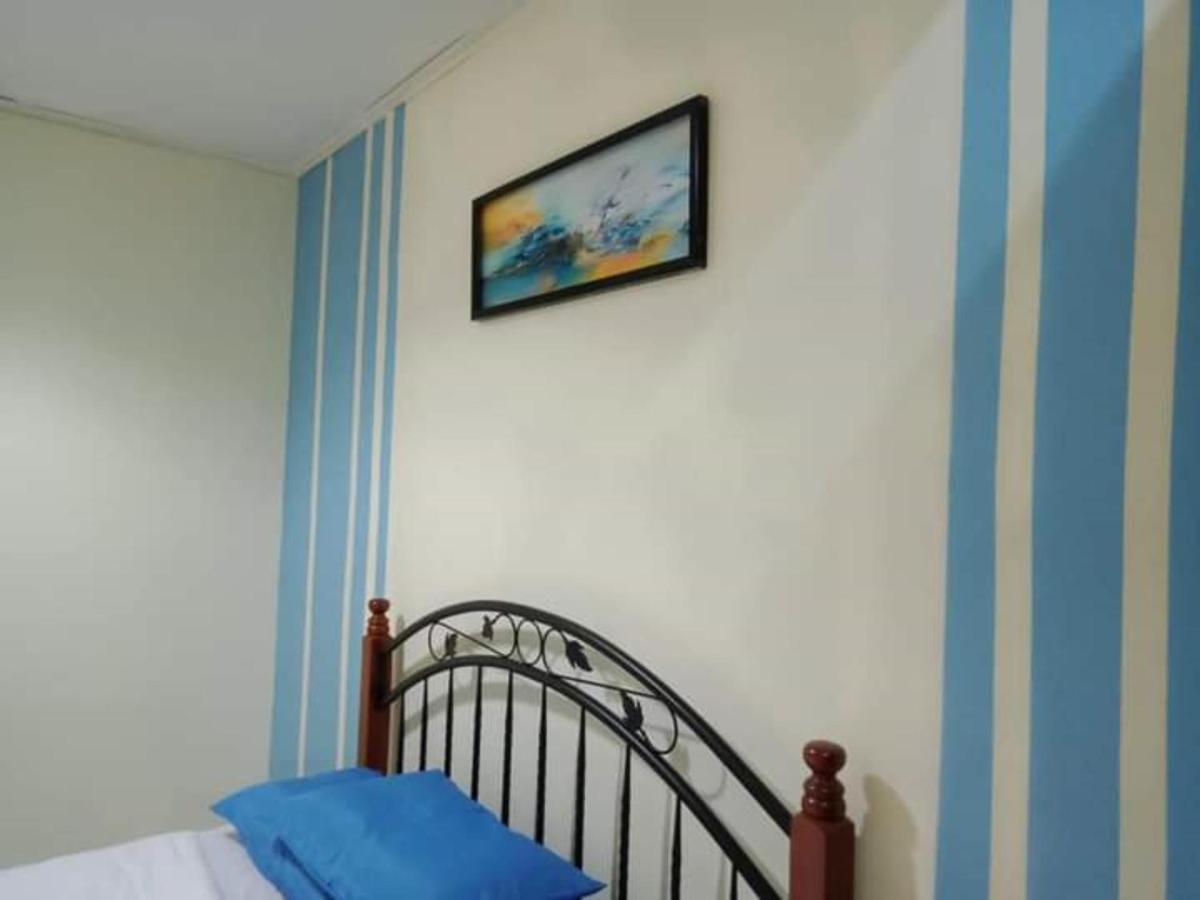 Oyo Home 90419 Sahar Guesthouse Malacca Eksteriør billede